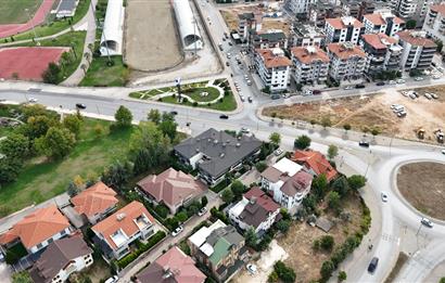 C21 LOFT'TAN ALBAYRAK'TA SATILIK 5+1 VİLLA