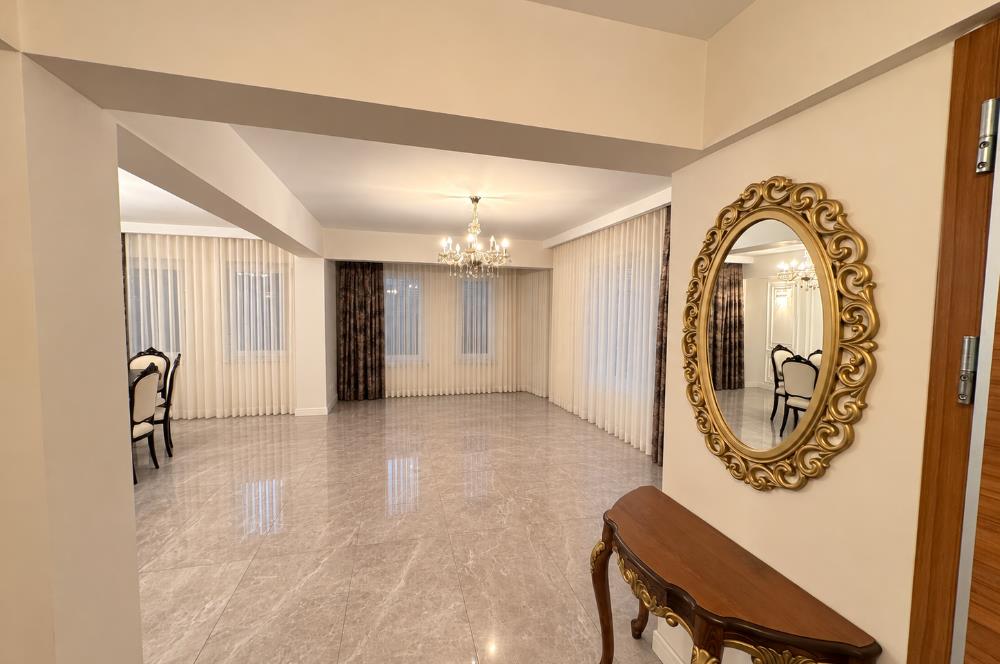 C21 LOFT'TAN ALBAYRAK'TA SATILIK 5+1 VİLLA