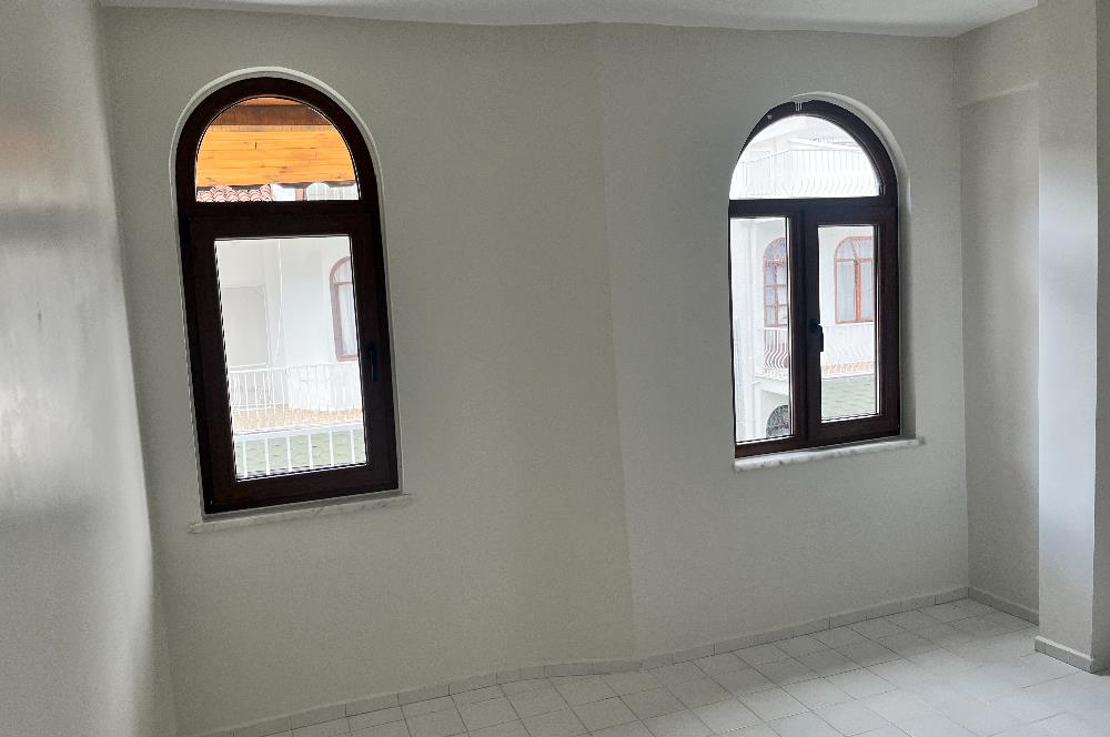 C21 Cius; Armutlu-Kapaklı Site İçerisinde Kiralık Villa