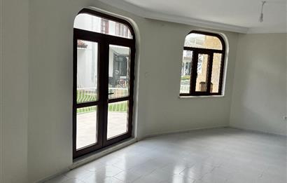 C21 Cius; Armutlu-Kapaklı Site İçerisinde Kiralık Villa