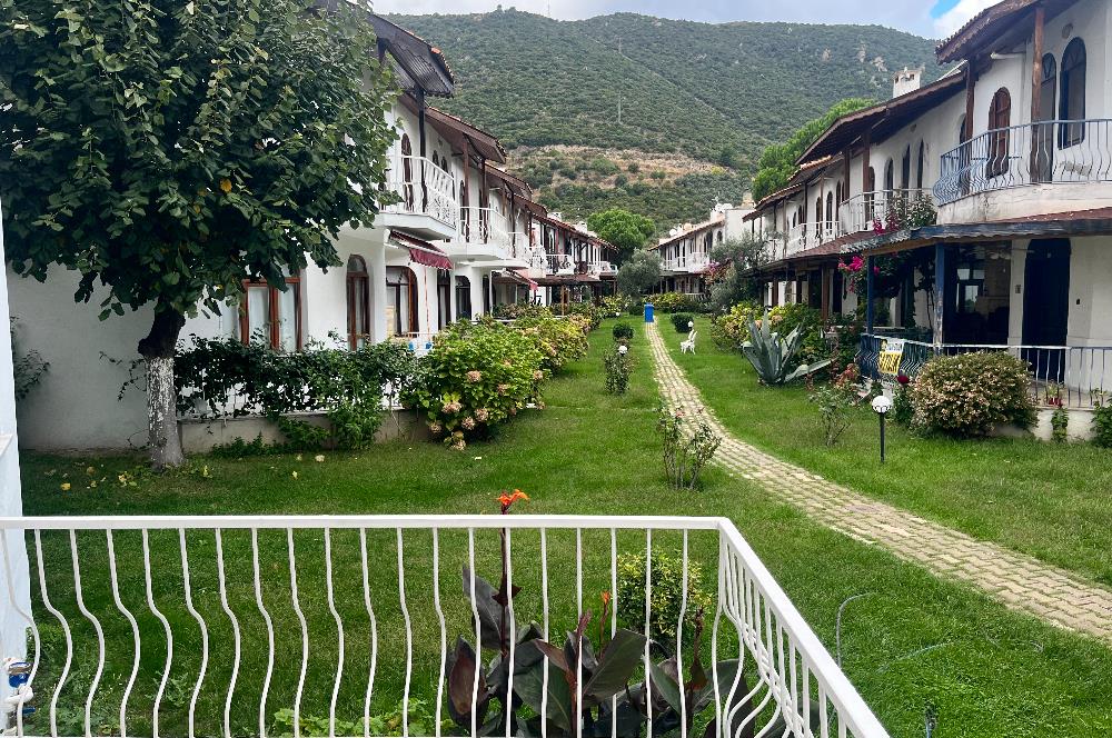 C21 Cius; Armutlu-Kapaklı Site İçerisinde Kiralık Villa