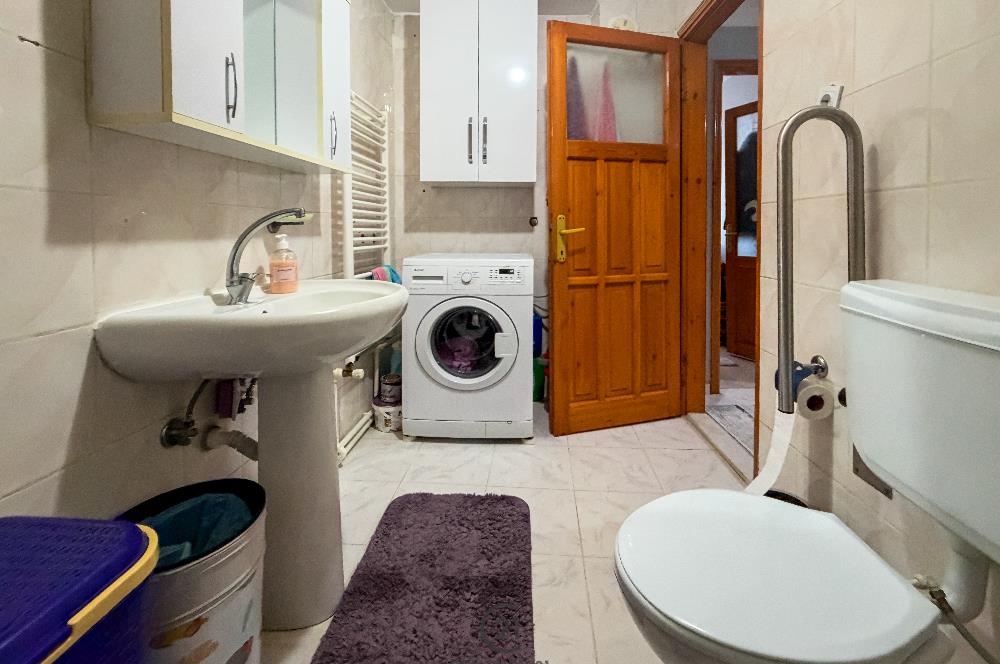 C21 BAL'dan ATATÜRK MAHALLESİNDE KULLANIŞLI ARAKAT 3+1 DAİRE