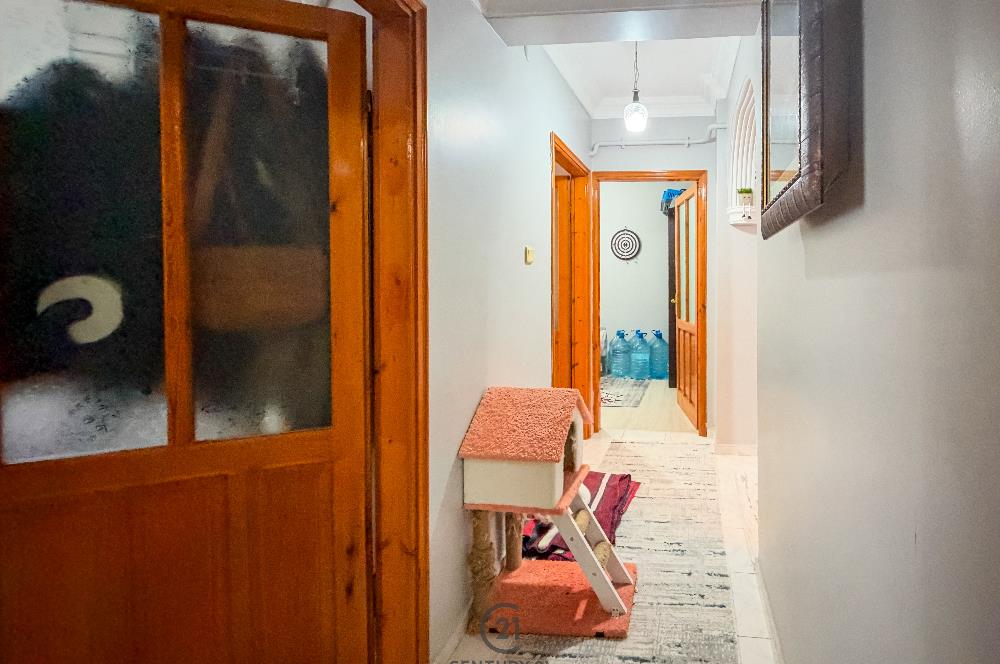 C21 BAL'dan ATATÜRK MAHALLESİNDE KULLANIŞLI ARAKAT 3+1 DAİRE