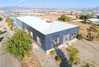 C21 LOFT'TAN İZMİR ASFALTI ÜZERİNDE 4.000 m² KİRALIK KOMPLE BİNA - 1 - 37714