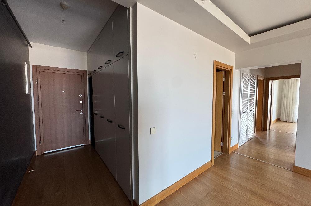 ATAŞEHİR AĞAOĞLU SKY TOWERS BUTIK PROJEDE HEMEN OTURUM 3+1