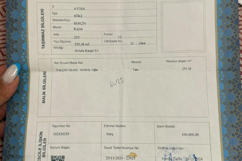AYDIN SÖKE SERÇİN' DE BAFA GÖLÜ MANZARALI KAĞGİR EVLİ TARLA