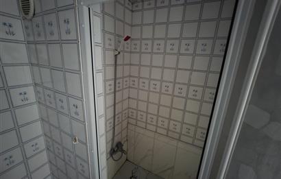 CENTURY21 PLUS'DAN DOKTORLAR SİTESİNDE KİRALIK BAKIMLI 3+1 DAİRE