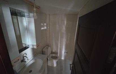 CENTURY21 PLUS'DAN DOKTORLAR SİTESİNDE KİRALIK BAKIMLI 3+1 DAİRE