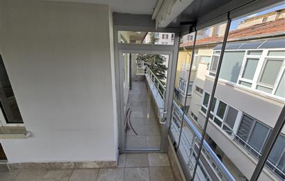 CENTURY21 PLUS'DAN DOKTORLAR SİTESİNDE KİRALIK BAKIMLI 3+1 DAİRE
