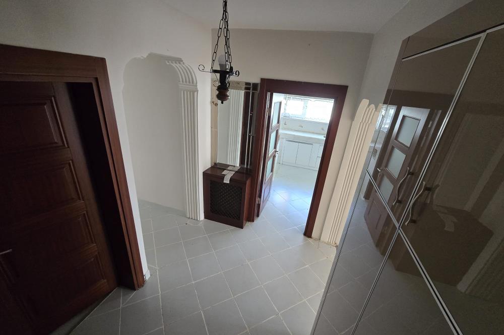 CENTURY21 PLUS'DAN DOKTORLAR SİTESİNDE KİRALIK BAKIMLI 3+1 DAİRE