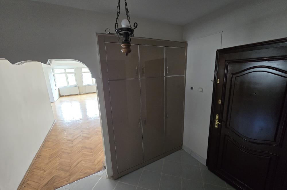 CENTURY21 PLUS'DAN DOKTORLAR SİTESİNDE KİRALIK BAKIMLI 3+1 DAİRE