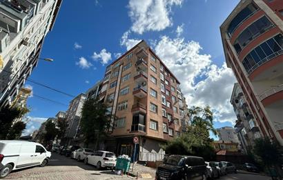 YAYLA MERKEZDE ASANSÖRLÜ, İÇİ YENİLENMİŞ KİRALIK 3+1 KÖŞE DAİRE