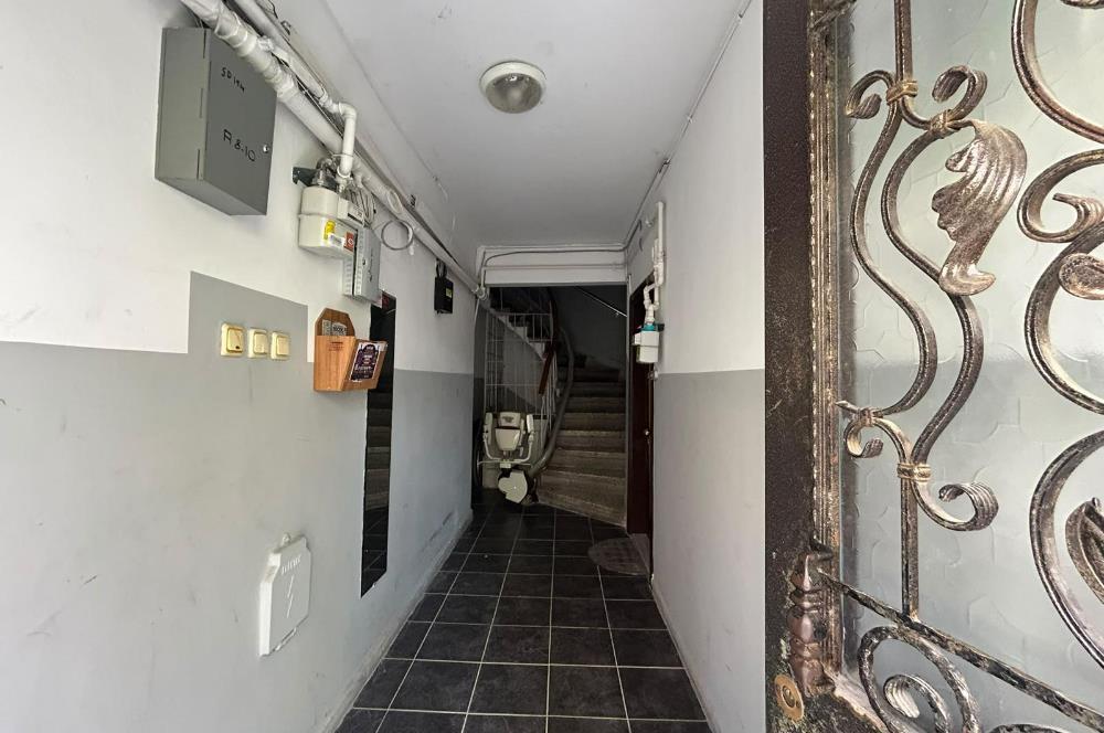 YAYLA MERKEZDE ASANSÖRLÜ, İÇİ YENİLENMİŞ KİRALIK 3+1 KÖŞE DAİRE