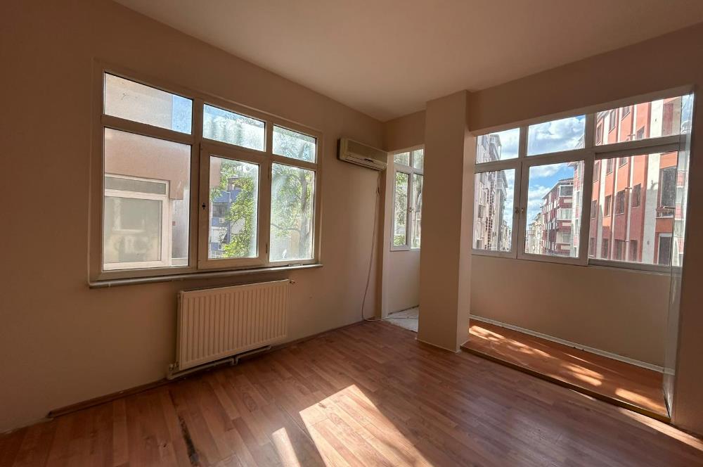 YAYLA MERKEZDE ASANSÖRLÜ, İÇİ YENİLENMİŞ KİRALIK 3+1 KÖŞE DAİRE