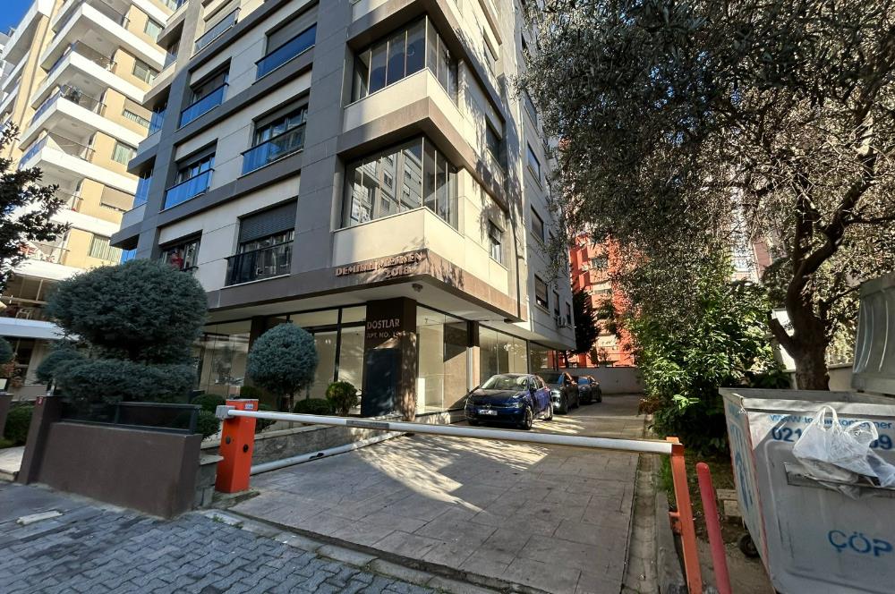 Caddebostan'da Satılık 3+1 Daire, Sahile Yakın, 110m²