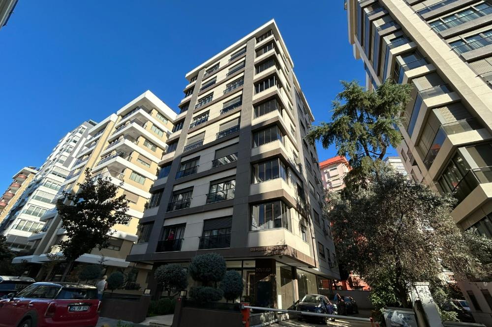 Caddebostan'da Satılık 3+1 Daire, Sahile Yakın, 110m²