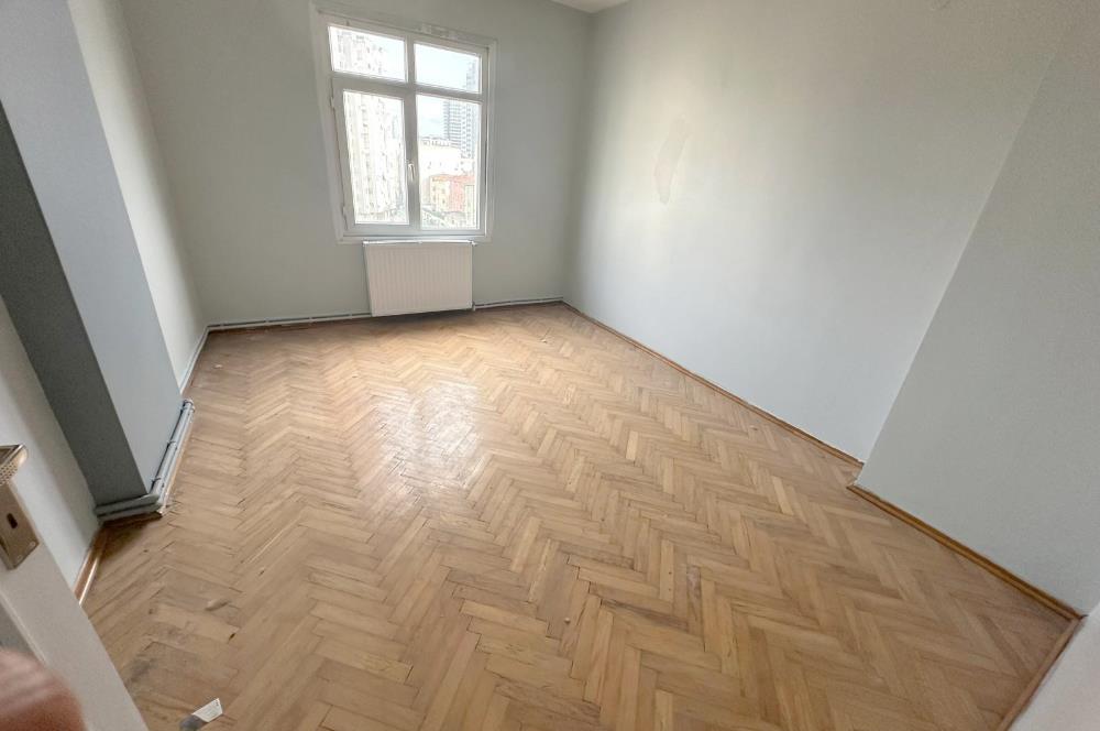 KARTAL ATALAR MAH. SATILIK 3 + 1 YATIRIMLIK DAİRE