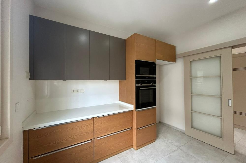 Caddebostan'da Satılık 3+1 Daire, Sahile Yakın, 110m²