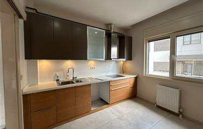 Caddebostan'da Satılık 3+1 Daire, Sahile Yakın, 110m²