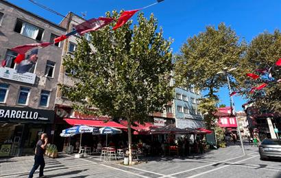 KASIMPAŞA KIZILAY MEYDANINDA KURUMSAL KİRACILI SATILIK BİNA
