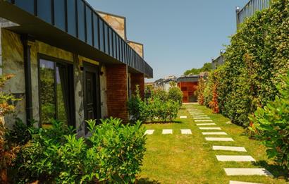 VALENS KORU ZEKERİYAKÖY'DE DENİZ MANZARALI 4+1 SIFIR TRİPLEKS