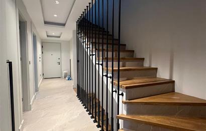 VALENS KORU ZEKERİYAKÖY'DE DENİZ MANZARALI 4+1 SIFIR TRİPLEKS