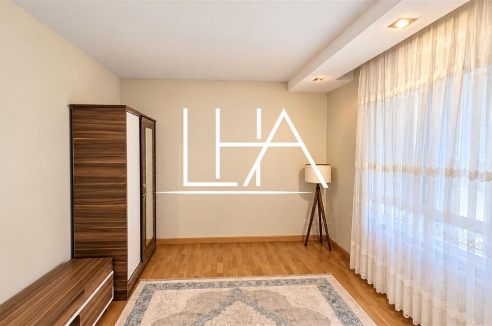 C21'DEN PALMİRA SİTESİ'NDE ÇOK GENİŞ 2+1 ÇATI DUBLEKSİ DAİRE