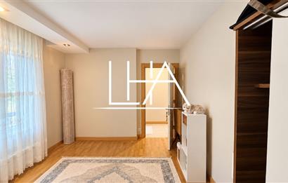C21'DEN PALMİRA SİTESİ'NDE ÇOK GENİŞ 2+1 ÇATI DUBLEKSİ DAİRE