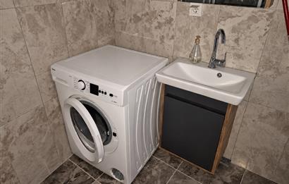 C21 BAL'DAN SÜTLÜCE MAHALLESİNDE 1+1 EŞYALI KİRALIK DAİRE