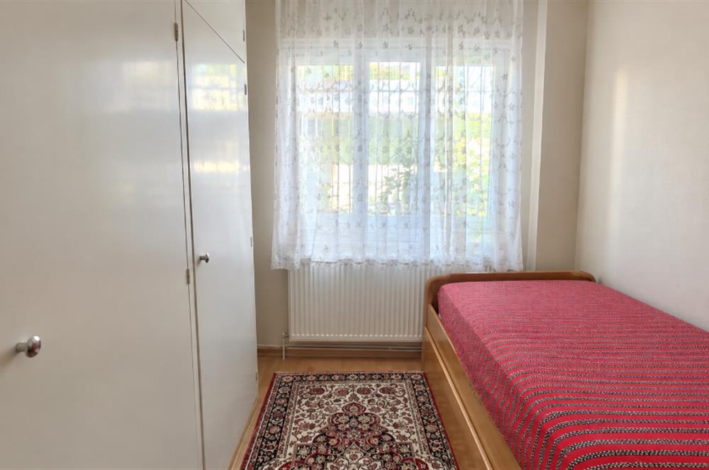 Sakarya Caddesi Üzerinde Satılık 3+1 Daire