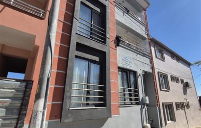 C21 BAL'DAN SÜTLÜCE MAHALLESİNDE 1+1 EŞYALI KİRALIK DAİRE