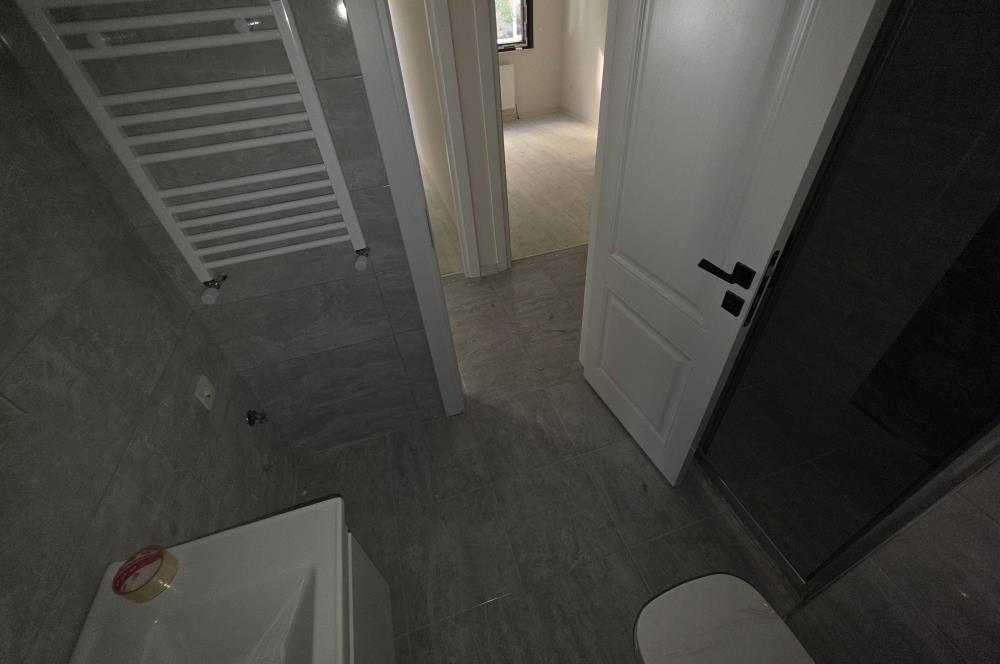 KOŞUYOLUNA YAKIN BARBAROS MAH.DE SIFIR 2+1 SATILIK DAİRE