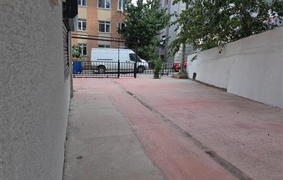 KOŞUYOLUNA YAKIN BARBAROS MAH.DE SIFIR 2+1 SATILIK DAİRE