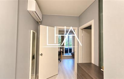 GÖKKUŞAĞI SİTESİ'NDE YENİLENMİŞ GENİŞ 3+2 TERS DUBLEKS DAİRE
