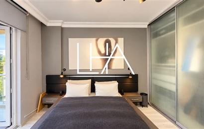 GÖKKUŞAĞI SİTESİ'NDE YENİLENMİŞ GENİŞ 3+2 TERS DUBLEKS DAİRE