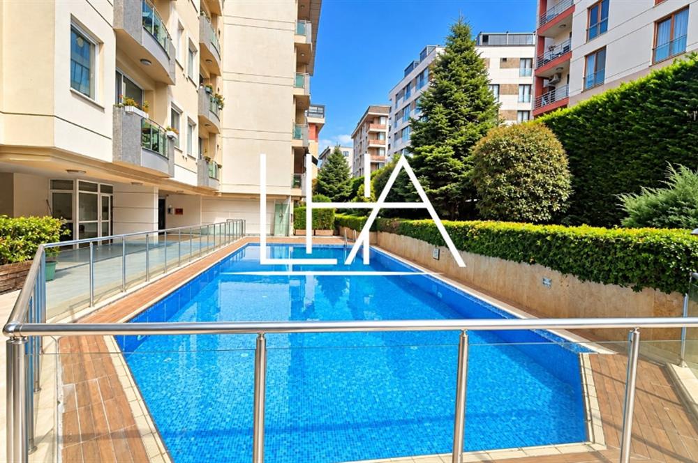 GÖKKUŞAĞI SİTESİ'NDE YENİLENMİŞ GENİŞ 3+2 TERS DUBLEKS DAİRE