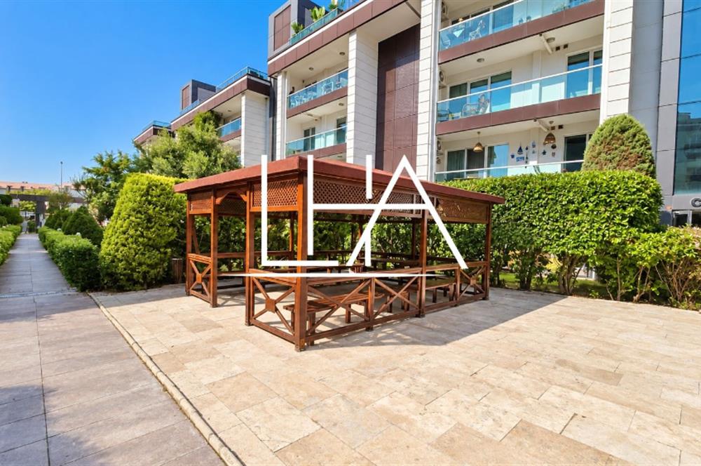 C21'DEN PALMİRA SİTESİ'NDE ÇOK GENİŞ 2+1 ÇATI DUBLEKSİ DAİRE
