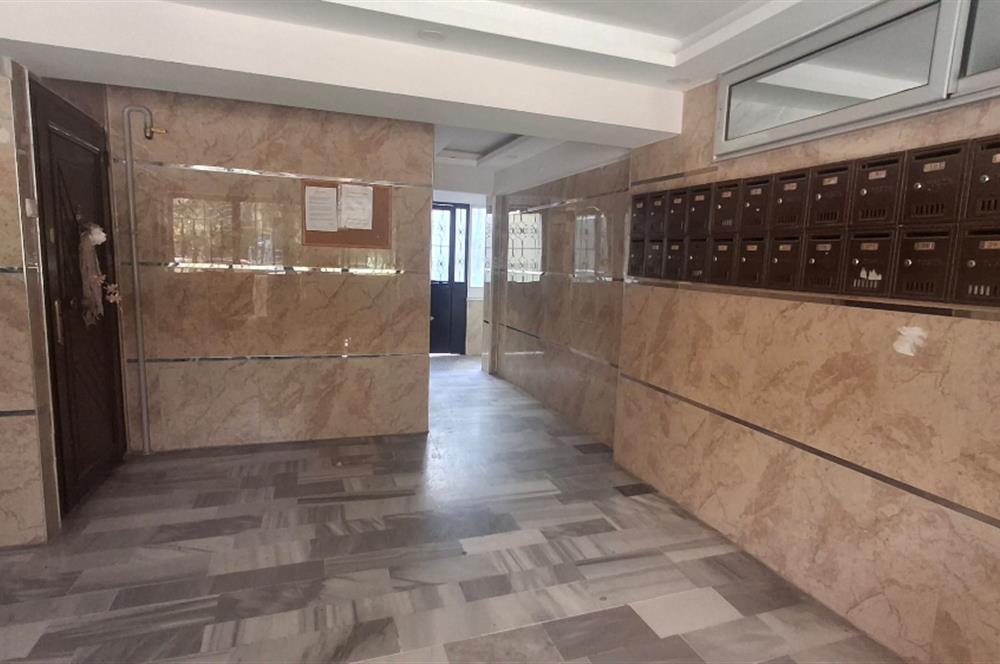 Sakarya Caddesi Üzerinde Satılık 3+1 Daire