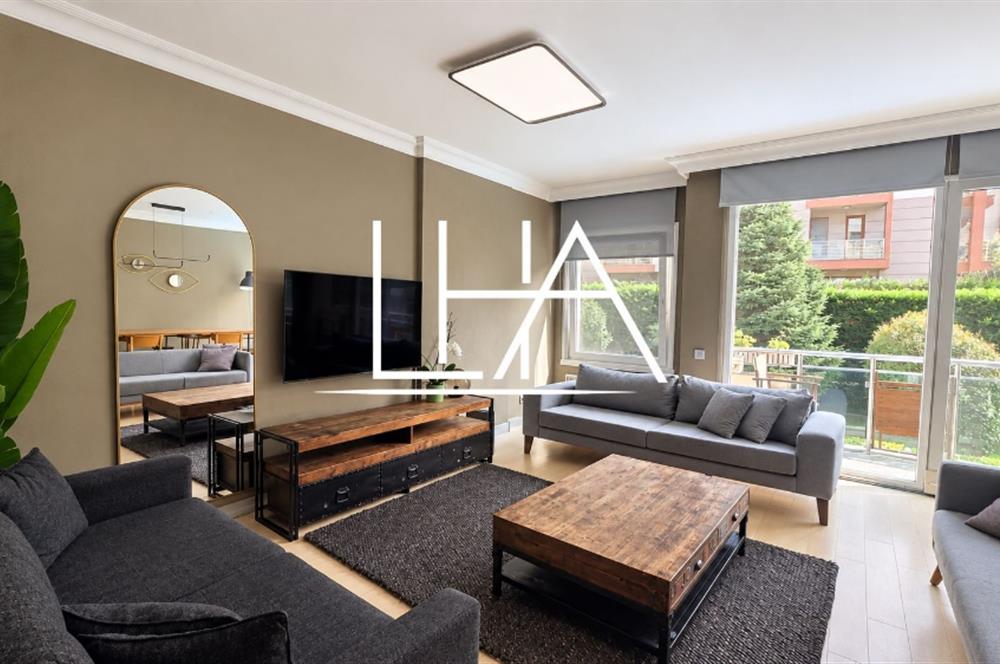 GÖKKUŞAĞI SİTESİ'NDE YENİLENMİŞ GENİŞ 3+2 TERS DUBLEKS DAİRE