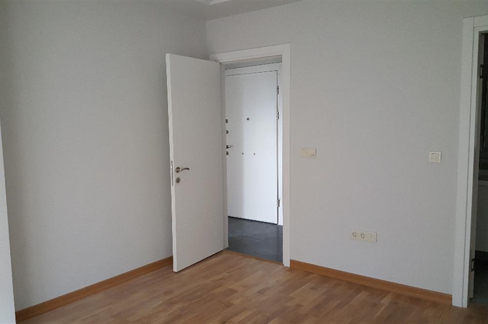 Butik Sitede Doğa Manzaralı 3+1 Kiralık Daire