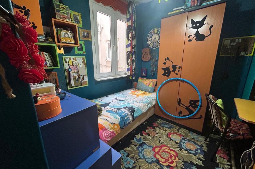 FATİH VATAN CADDESİ AKŞEMSETTİN MAHALLESİNDE 3+1 SATILIK DAİRE
