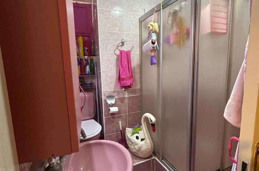 FATİH VATAN CADDESİ AKŞEMSETTİN MAHALLESİNDE 3+1 SATILIK DAİRE