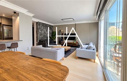 GÖKKUŞAĞI SİTESİ'NDE YENİLENMİŞ GENİŞ 3+2 TERS DUBLEKS DAİRE