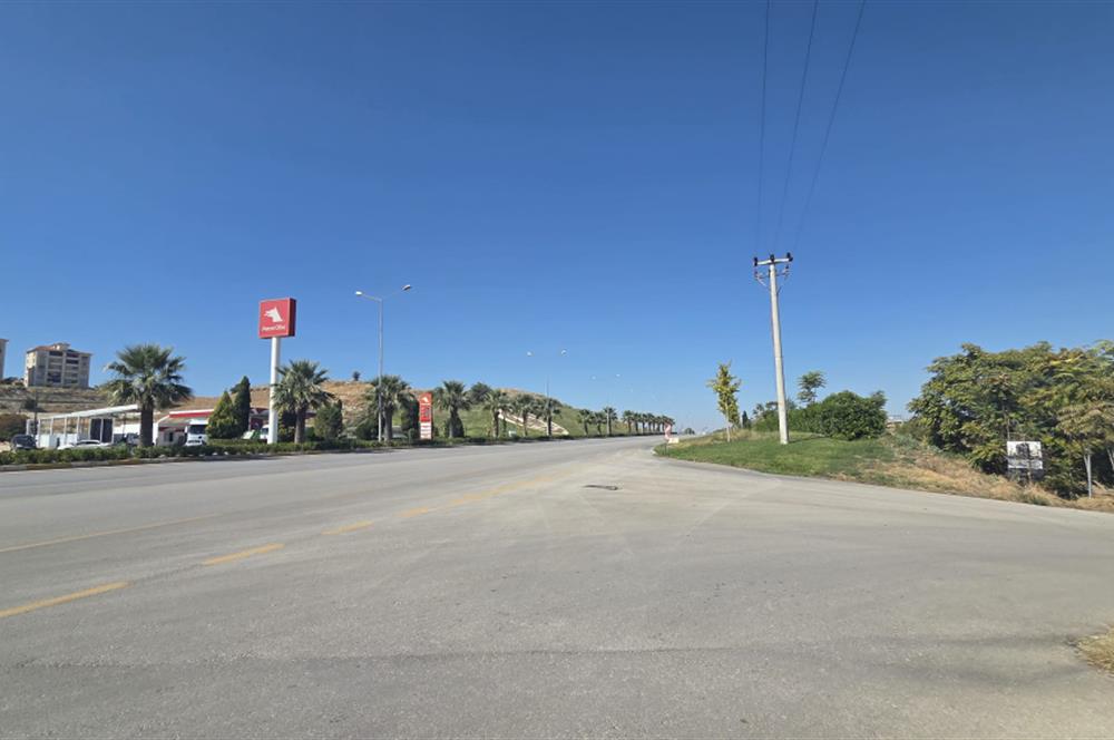 C21 LOFT'TAN İZMİR ASFALTI ÜZERİNDE 4.000 m² KİRALIK KOMPLE BİNA
