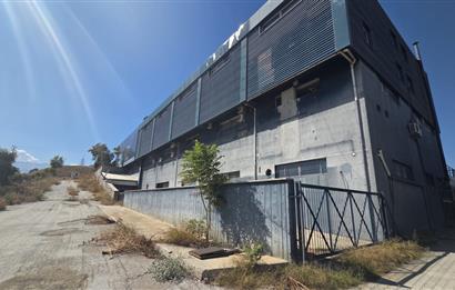 C21 LOFT'TAN İZMİR ASFALTI ÜZERİNDE 4.000 m² KİRALIK KOMPLE BİNA