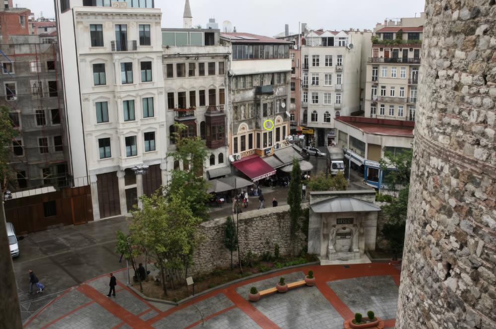 Galata Kulesine Komşu 2+1 Deniz Manzaralı Daire Satılık Daire