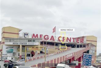 BANKADAN BAYRAMPAŞA MEGA CENTER' DA SATILIK DÜKKAN - 1 - 37756