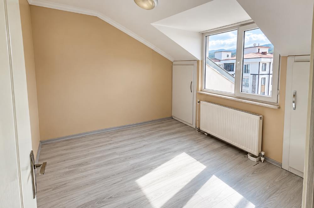 CENTURY21’DEN CUMHURİYET MAHALLESİ’NDE 120 M² NET 3+1 ACİL SATILIK FIRSAT DAİRE