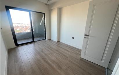 TWİN TOWERS'TA ŞEHİR MANZARALI LÜKS VE FERAH SATILIK 3+1 DAİRE