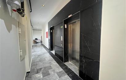TWİN TOWERS'TA ŞEHİR MANZARALI LÜKS VE FERAH SATILIK 3+1 DAİRE